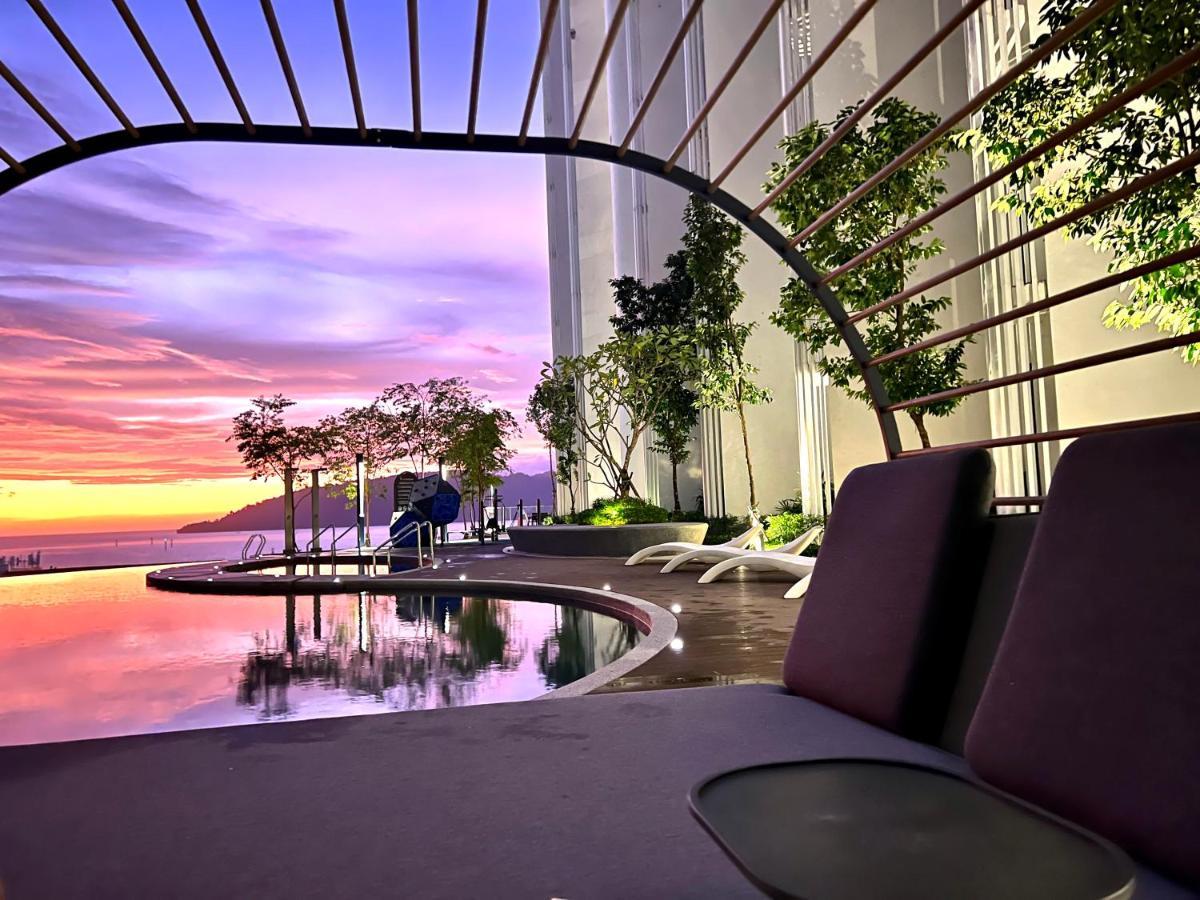 The Shore Cbd Kota Kinabalu By Laxzone Suite Eksteriør bilde
