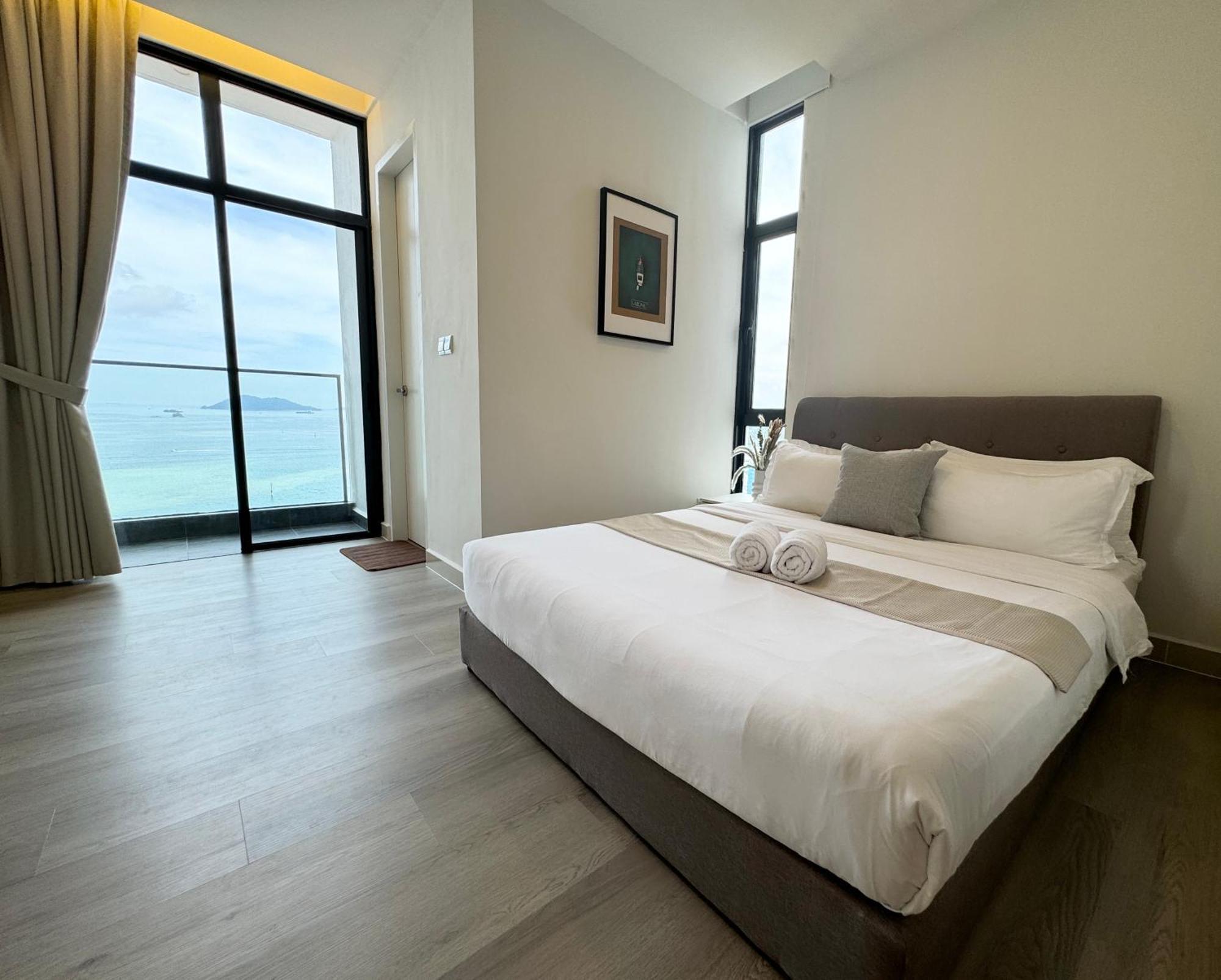 The Shore Cbd Kota Kinabalu By Laxzone Suite Eksteriør bilde