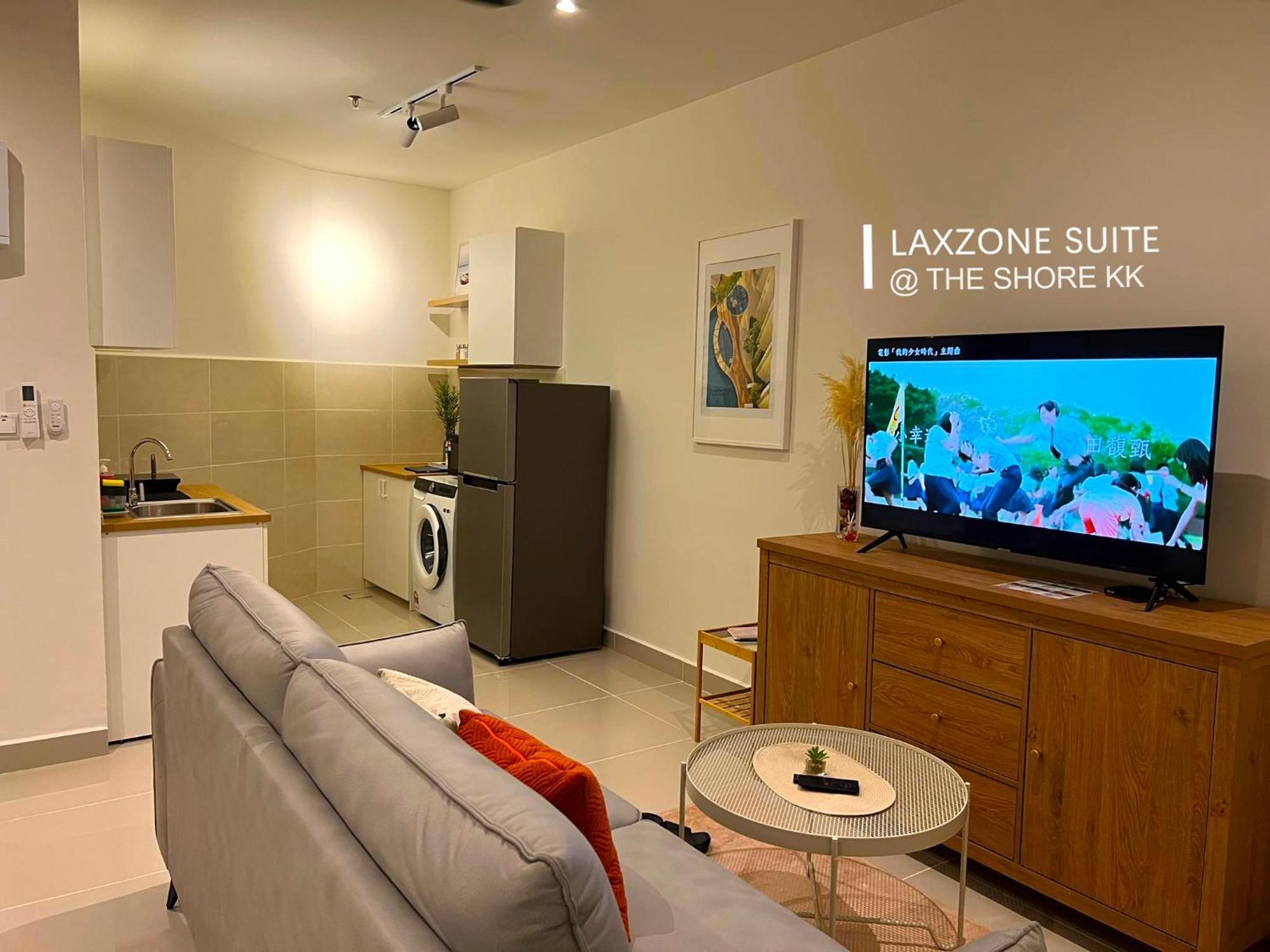 The Shore Cbd Kota Kinabalu By Laxzone Suite Eksteriør bilde