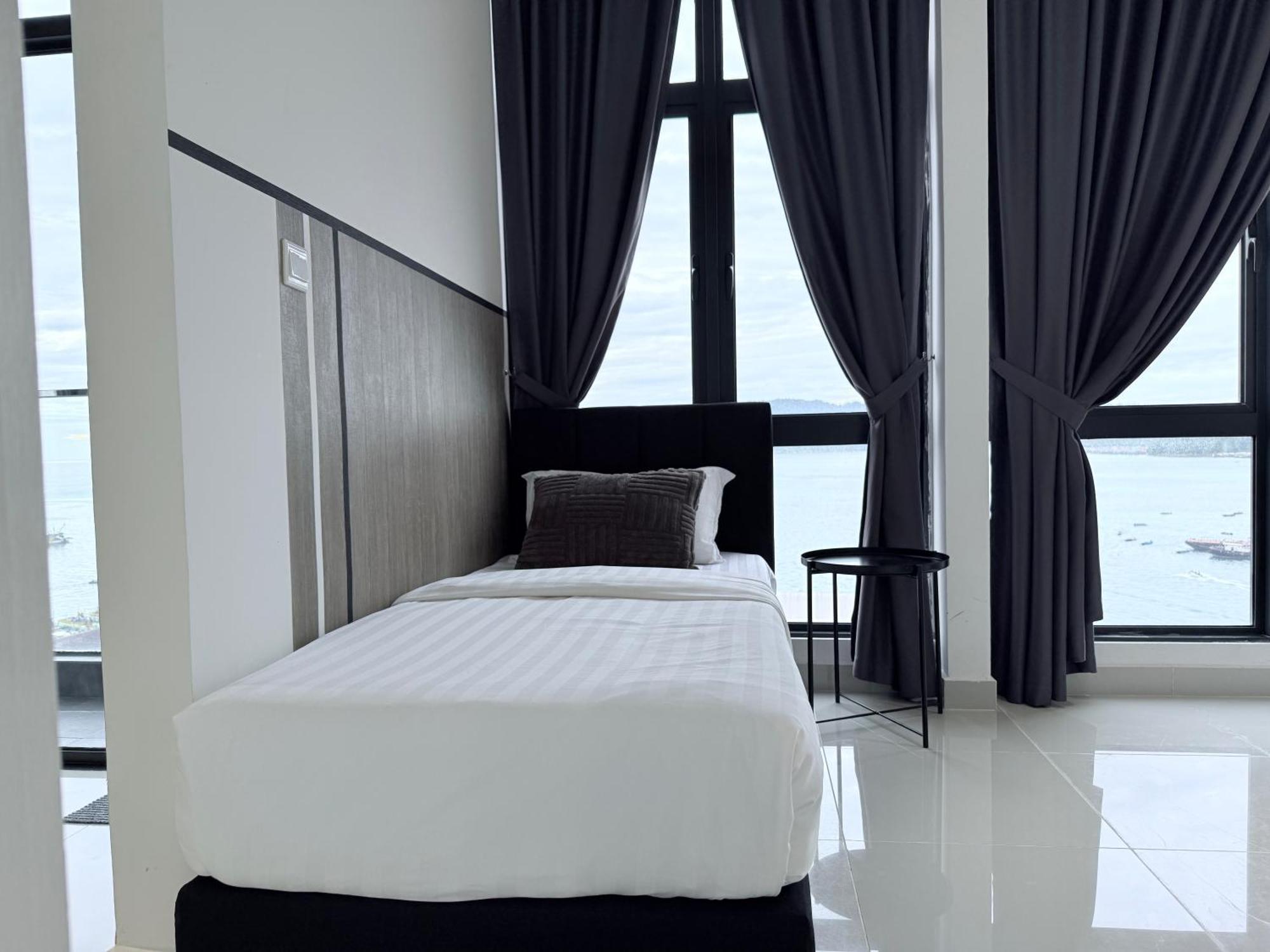 The Shore Cbd Kota Kinabalu By Laxzone Suite Eksteriør bilde