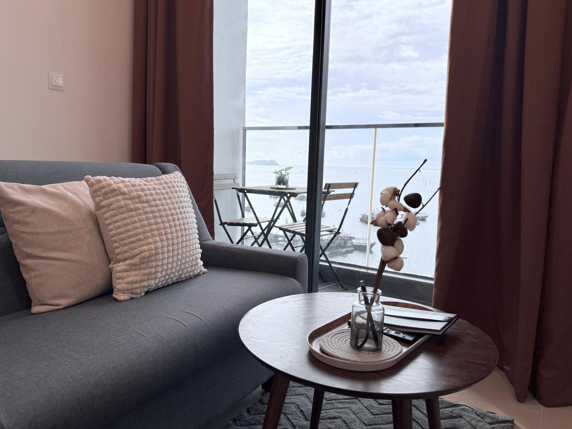 The Shore Cbd Kota Kinabalu By Laxzone Suite Eksteriør bilde