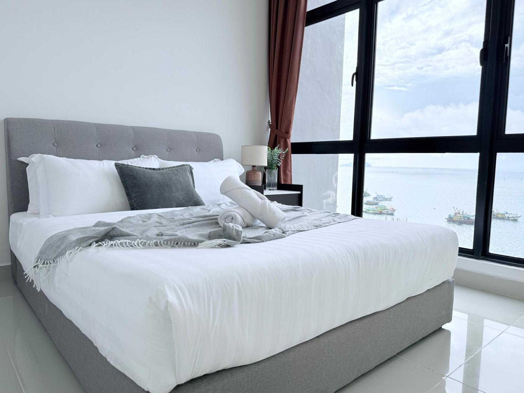 The Shore Cbd Kota Kinabalu By Laxzone Suite Eksteriør bilde